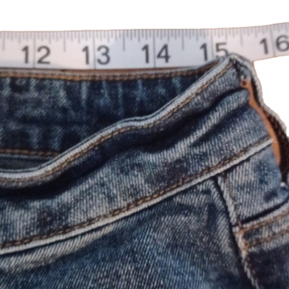 Kut from The kloth Hannah skirt size 10. Semi distressed.  Good used condition. - Picture 8 of 12